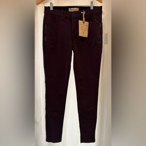 Eggplant Purple Skinny Pants - size 6- NWT